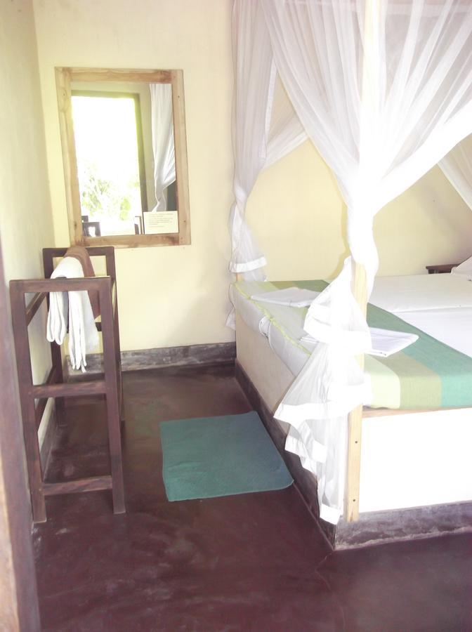 Gecko Restaurant & Rooms Arugam Bay Kültér fotó